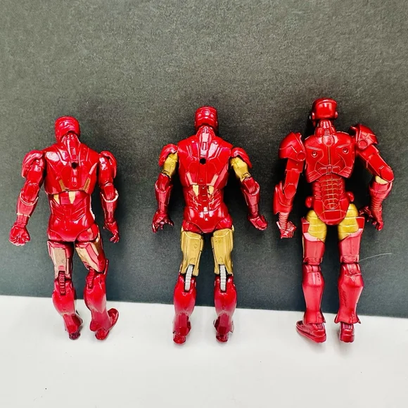 Marvel Universe Lot of 3 Iron Man Figures Mixed With Light-Up Bases Mark iV - Picture 5 of 13